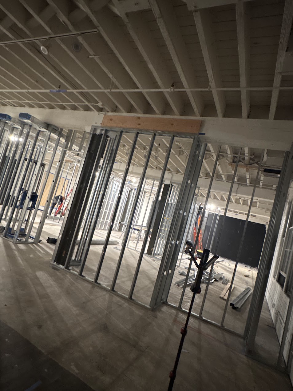 Column framing with scaffolding